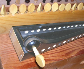 renaissance lute pegbox